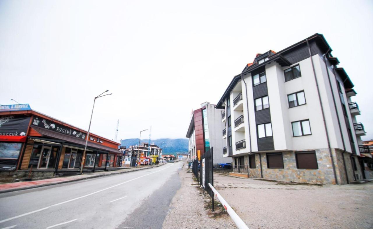 Banskosuperski Buitenkant foto